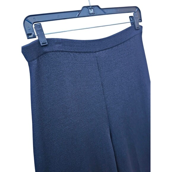 St. John Size 10 Classic Santana Knit Solid Black Pants Straight Leg Pull On - Picture 15 of 16